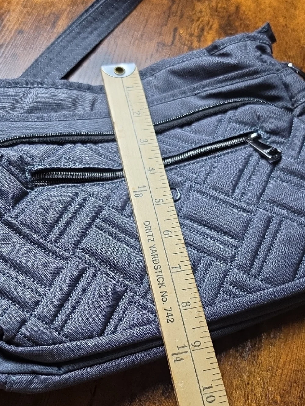 LUG | Shimmy SE Special Edition Crossbody Bag Quilted RFID Dark Gunmetal Gray